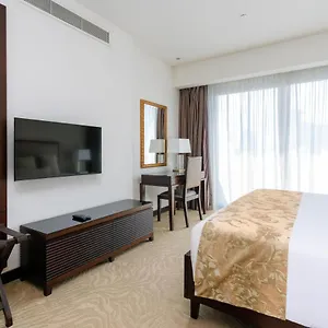 Homes By Al Ghurair - Emaar Marina Former Address Marina Residence- شقة